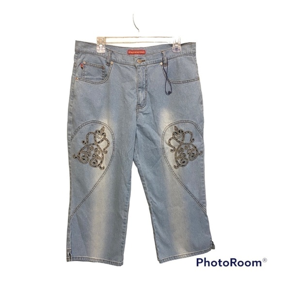 americana blues Denim - Americana Blues Boutique Womens Cut out embroidered capris | Size 12 | NWOT